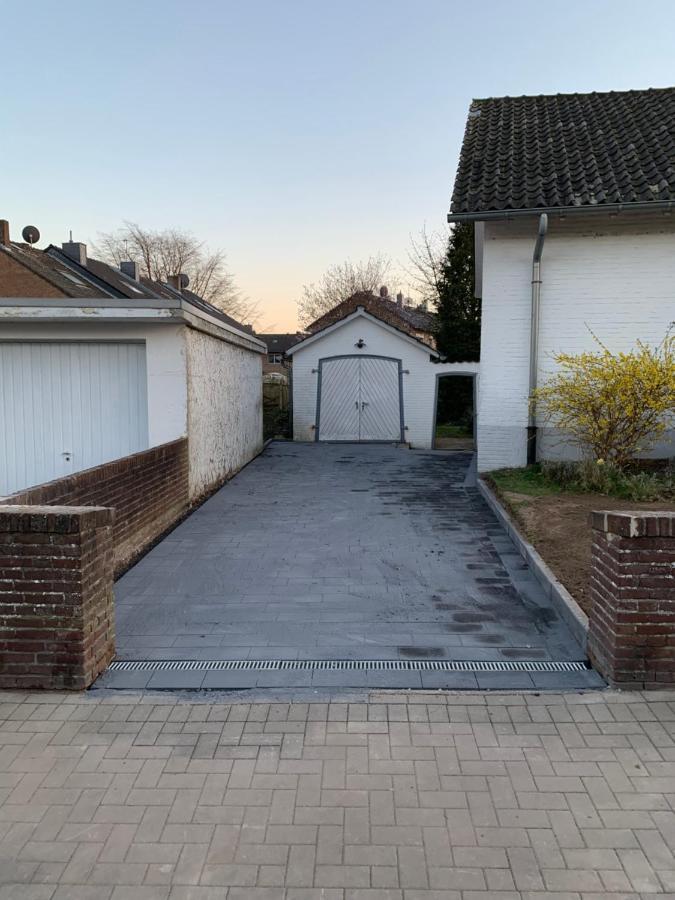 Entspannung Am Niederrhein - Grosses Helles Haus Mit Kamin Emmerich Extérieur photo